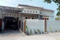 Rumah Strategis Minimalis Lb 200m2 di Ngemplak, Boyolali Rumah Strategis Minimalis Lb 200m2 di Ngemplak, Boyolali