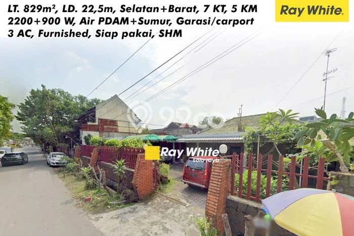 Dijual Rumah Mewah Exclusive di Pasar Kliwon, Surakarta Dijual Rumah Mewah Exclusive di Pasar Kliwon, Surakarta
