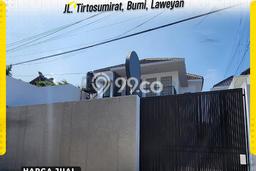 Dijual Kost di Kawasan Laweyan, Solo, Spesifikasi 18 KT, 18 KM, 300m2 Dijual Kost di Kawasan Laweyan, Solo, Spesifikasi 18 KT, 18 KM, 300m2
