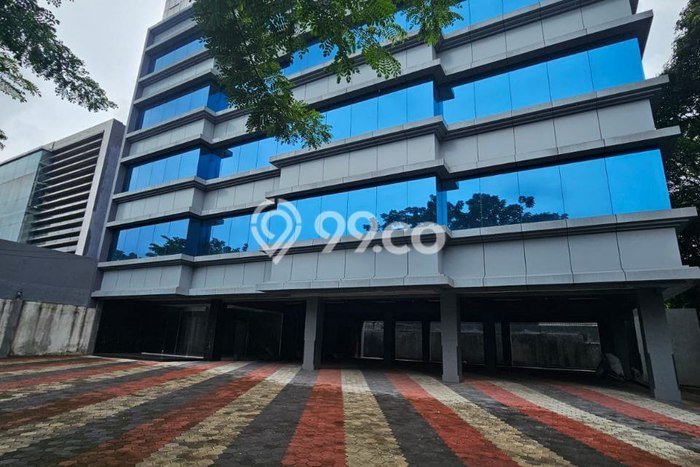 Unit Kantor Dijual di Kebayoran Lama Jakarta Selatan 2750m2 Unit Kantor Dijual di Kebayoran Lama Jakarta Selatan 2750m2