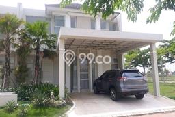 Dijual Rumah Mewah Elegan Dengan View Cantik di Pakuwon, Surabaya Dijual Rumah Mewah Elegan Dengan View Cantik di Pakuwon, Surabaya