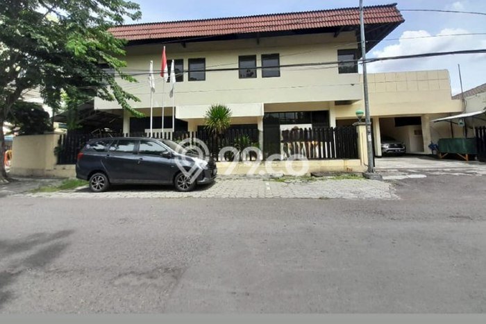 Dijual! Kantor di Jemursari Surabaya LT 858m2 / LB 780m2 Kawasan Bisnis Dijual! Kantor di Jemursari Surabaya LT 858m2 / LB 780m2 Kawasan Bisnis