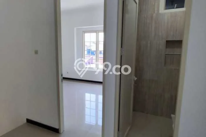 Rumah Luas Asri 3 KT Siap Pakai di Unimas Garden Waru Sidoarjo Rumah Luas Asri 3 KT Siap Pakai di Unimas Garden Waru Sidoarjo