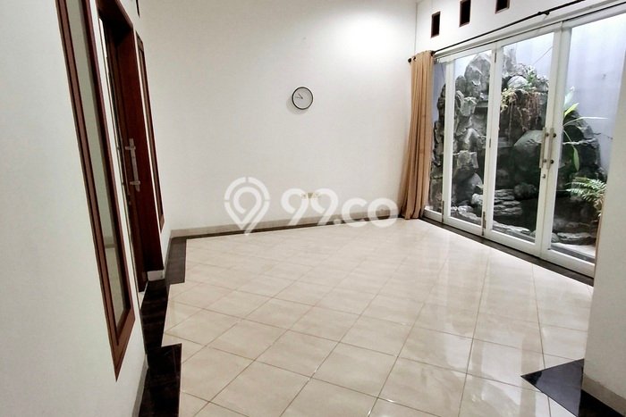 Sewa cepat hunian minimalis strategis 3 Kamar di Cinere, Depok Sewa cepat hunian minimalis strategis 3 Kamar di Cinere, Depok