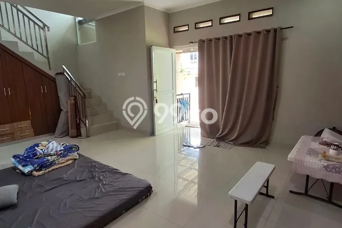 Disewakan Cepat Rumah Kondisi Bagus di Kawasan Limo, Depok Disewakan Cepat Rumah Kondisi Bagus di Kawasan Limo, Depok