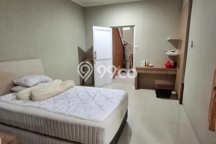 Disewakan Cepat Rumah Kondisi Bagus di Kawasan Limo, Depok Disewakan Cepat Rumah Kondisi Bagus di Kawasan Limo, Depok