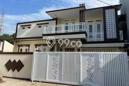 Dijual Hunian Rumah Terawat 4 KT di Cibeunying, Bandung Dijual Hunian Rumah Terawat 4 KT di Cibeunying, Bandung