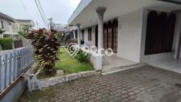 Rumah Elit Modern Tanpa Renovasi di Turangga Bandung Rumah Elit Modern Tanpa Renovasi di Turangga Bandung
