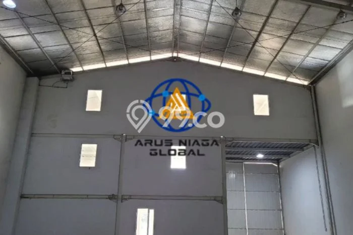 Unit Gudang disewakan di Cikarang Pusat Bekasi dengan LT 848m2 / LB 900m2 Unit Gudang disewakan di Cikarang Pusat Bekasi dengan LT 848m2 / LB 900m2