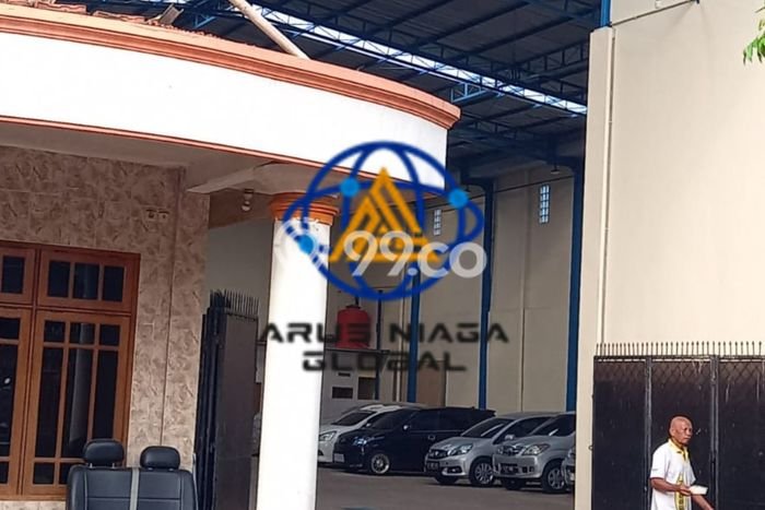 Komersial Disewa di Bekasi dengan LB 650m2 Area Komersial Ramai Komersial Disewa di Bekasi dengan LB 650m2 Area Komersial Ramai