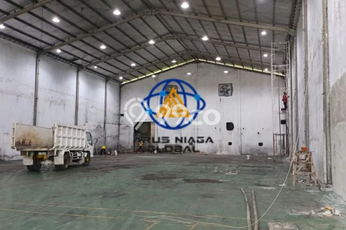 Unit Gudang Paling Strategis di Cikarang Pusat Bekasi dengan LB 1186m2 Unit Gudang Paling Strategis di Cikarang Pusat Bekasi dengan LB 1186m2