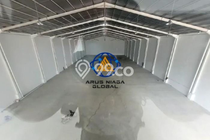 Gudang Disewa di Cikarang Selatan, Bekasi, LT 2240m2 / LB 2311m2 Gudang Disewa di Cikarang Selatan, Bekasi, LT 2240m2 / LB 2311m2