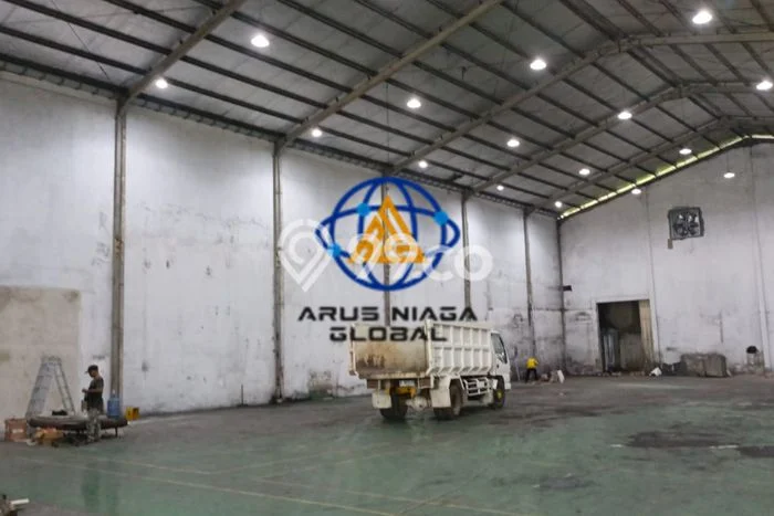 Unit Gudang Paling Strategis di Cikarang Pusat Bekasi dengan LB 1186m2 Unit Gudang Paling Strategis di Cikarang Pusat Bekasi dengan LB 1186m2