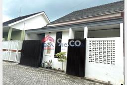 Jual Rumah Modern 2 KT di Kota, Kediri Jual Rumah Modern 2 KT di Kota, Kediri