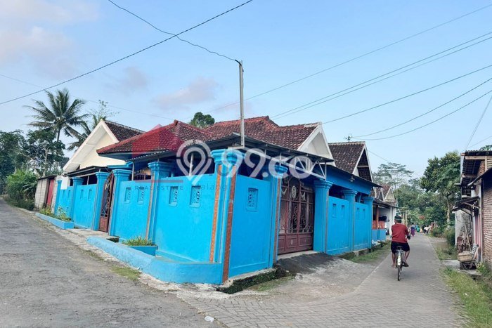 Jual Rumah Strategis Bagus Punya 8 KT di Gondanglegi Malang SHM Jual Rumah Strategis Bagus Punya 8 KT di Gondanglegi Malang SHM
