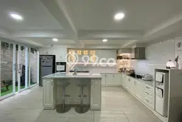 Siap Huni Hunian Elit 4 Kamar di Kelapa Gading Dekat ke Mana Pun Siap Huni Hunian Elit 4 Kamar di Kelapa Gading Dekat ke Mana Pun