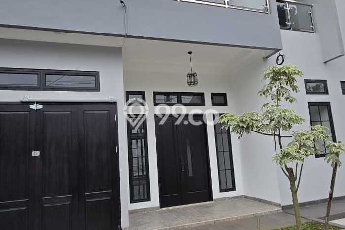 Rumah Luxury Modern Tanpa Renovasi di BSD Griya Loka Tangerang Rumah Luxury Modern Tanpa Renovasi di BSD Griya Loka Tangerang