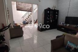 Rumah Luas Asri 2 KT Siap Pakai di Jelupang Tangerang Rumah Luas Asri 2 KT Siap Pakai di Jelupang Tangerang