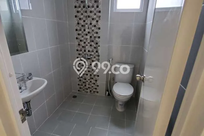 Disewakan Rumah Murah di Gading Serpong Tangerang Punya 3 Kamar Tidur Disewakan Rumah Murah di Gading Serpong Tangerang Punya 3 Kamar Tidur