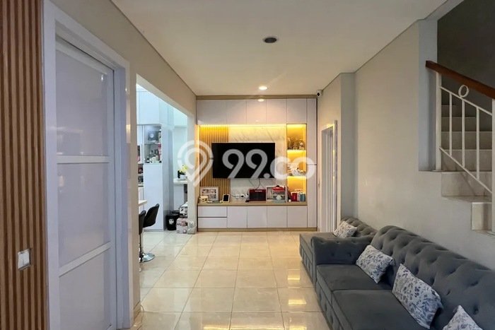 Rumah Modern 3 KT di BSD Green Wich Tangerang Semi Furnished Rumah Modern 3 KT di BSD Green Wich Tangerang Semi Furnished