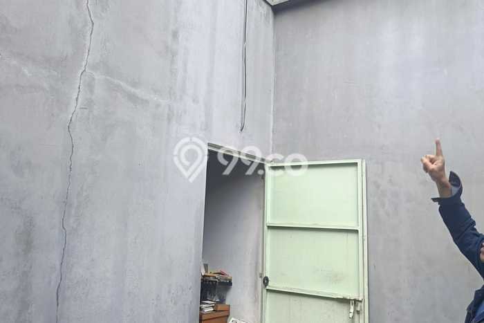 Ruko Dijual di Prime Area Jakarta Barat Luas 200m2 Ruko Dijual di Prime Area Jakarta Barat Luas 200m2