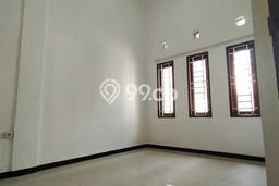 Rumah Minimalis 3 Kamar LT 102m2 di Taman Kopo Indah Rumah Minimalis 3 Kamar LT 102m2 di Taman Kopo Indah