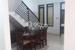 Sewa cepat hunian minimalis strategis 4 Kamar di Batununggal, Bandung Sewa cepat hunian minimalis strategis 4 Kamar di Batununggal, Bandung