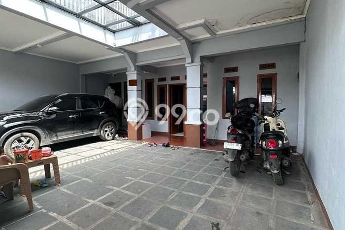 Dijual Cepat Rumah Bagus Siap Huni LB 275m2 di Margaasih, Bandung Dijual Cepat Rumah Bagus Siap Huni LB 275m2 di Margaasih, Bandung