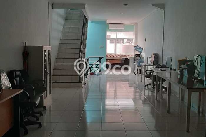 Untuk Disewa Ruko di Lengkong Bandung LT 84m2, LB 164m2 Untuk Disewa Ruko di Lengkong Bandung LT 84m2, LB 164m2