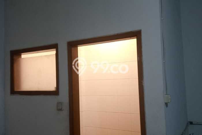 LOKASI PREMIUM! Ruko Kawasan , Luas 275m2m², Jalan Utama, Area Komersial LOKASI PREMIUM! Ruko Kawasan , Luas 275m2m², Jalan Utama, Area Komersial