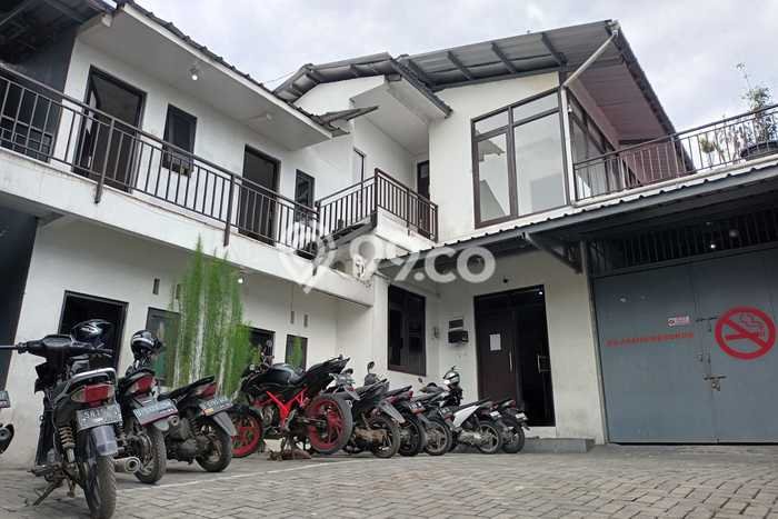 Gudang Kawasan Margaasih, Luas 350m², Area Komersial, Strategis Gudang Kawasan Margaasih, Luas 350m², Area Komersial, Strategis