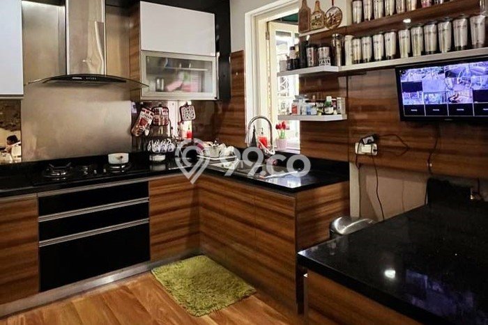 Siap Huni Rumah Mewah 4 Kamar di Astanaanyar Dekat ke Mana Saja Siap Huni Rumah Mewah 4 Kamar di Astanaanyar Dekat ke Mana Saja