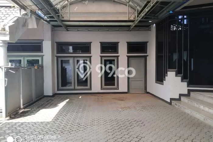 Hunian Eksklusif Siap Huni LT 800m2 di Regol, Bandung Hunian Eksklusif Siap Huni LT 800m2 di Regol, Bandung