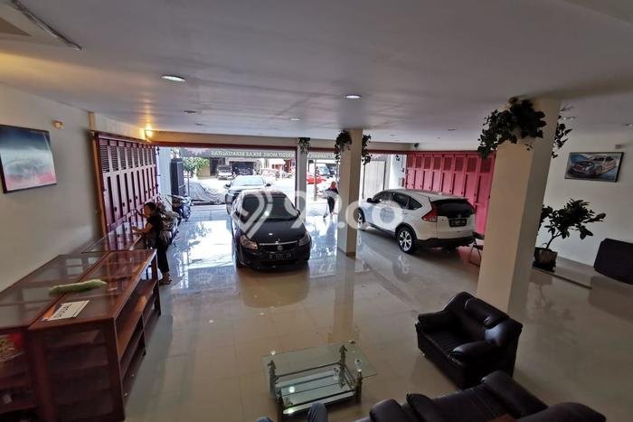 Ruko Dijual Lokasi Emas di Regol Luas 520m2 Ruko Dijual Lokasi Emas di Regol Luas 520m2