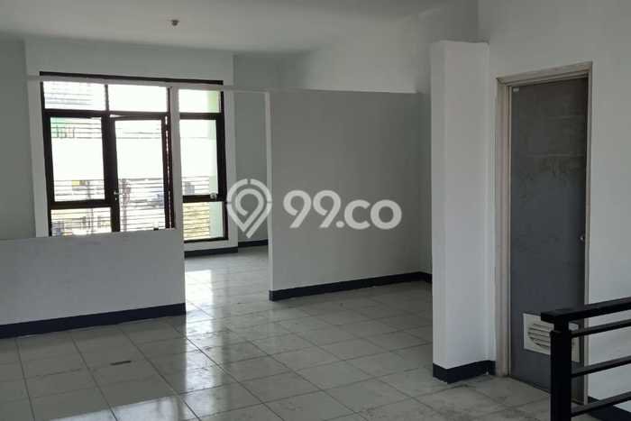 Ruko disewakan di Katapang Bandung dengan luas bangunan 120m2 Ruko disewakan di Katapang Bandung dengan luas bangunan 120m2