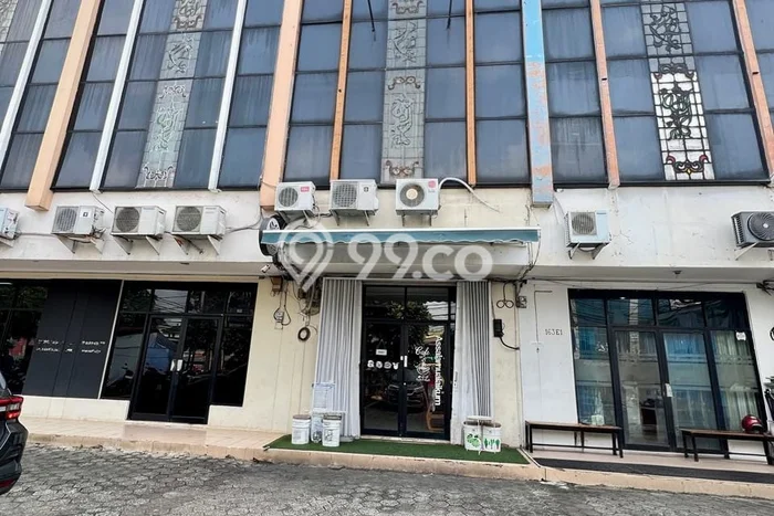 Ruko Dijual di Jakarta Selatan LT 110m2 & LB 167m2 Lokasi Terbaik! Ruko Dijual di Jakarta Selatan LT 110m2 & LB 167m2 Lokasi Terbaik!