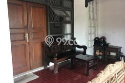 Ready to Use! Premium House LT 150m2 Desain Modern di Lebak Bulus Ready to Use! Premium House LT 150m2 Desain Modern di Lebak Bulus