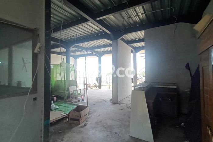 Toko 2 Lantai Luas Tanah 300m2 Cocok Untuk Usaha apapun di Kawasan Sibuk Pererenan Toko 2 Lantai Luas Tanah 300m2 Cocok Untuk Usaha apapun di Kawasan Sibuk Pererenan