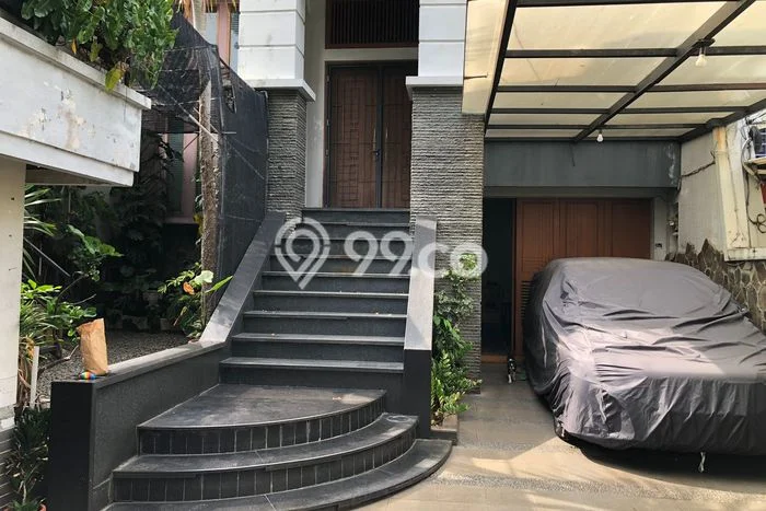 Best Deal Hunian Mewah Ideal dan Luas di Jatinegara, Jakarta Timur Best Deal Hunian Mewah Ideal dan Luas di Jatinegara, Jakarta Timur