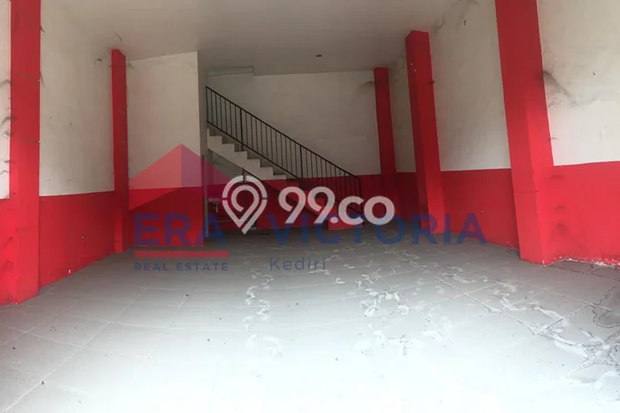 Unit Ruko Disewa Lokasi Mojoroto, Kediri Spesifikasi Luas Bangunan 180m2 Unit Ruko Disewa Lokasi Mojoroto, Kediri Spesifikasi Luas Bangunan 180m2