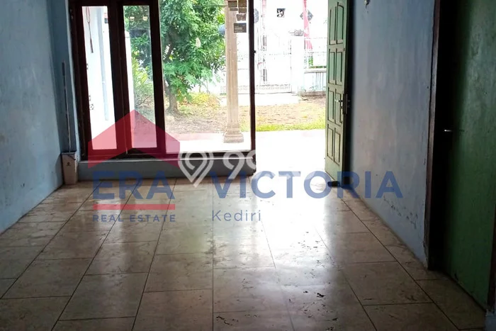 Jual Rumah Mewah Elegan Dengan View Cantik di Kediri, Kediri Jual Rumah Mewah Elegan Dengan View Cantik di Kediri, Kediri