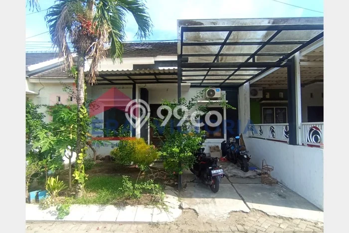 Rumah Strategis Modern Lb 100m2 di Pare, Kediri Rumah Strategis Modern Lb 100m2 di Pare, Kediri