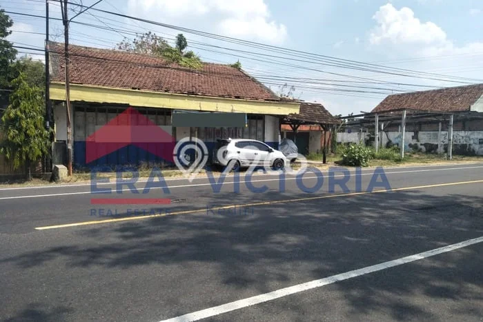 Area Ramai! Ruko Dijual di Sukomoro untuk Bisnis Luas Bangunan 259m2 Area Ramai! Ruko Dijual di Sukomoro untuk Bisnis Luas Bangunan 259m2