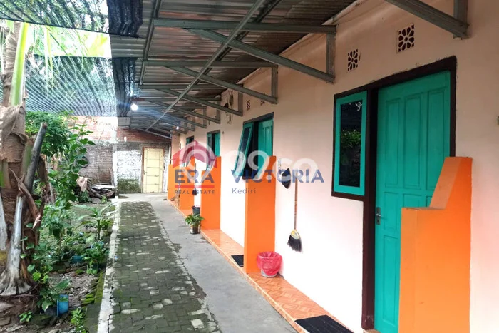 Hunian Cantik Minimalis Lb 132m2 di Mojoroto, Kediri Hunian Cantik Minimalis Lb 132m2 di Mojoroto, Kediri