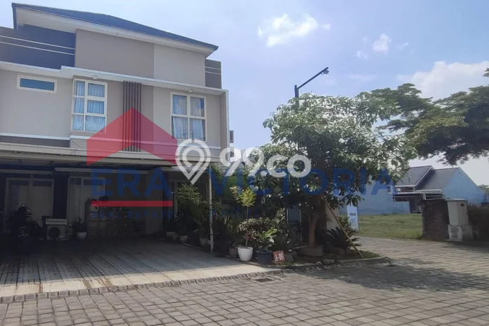 Jarang Ada! Rumah Sewa 5 Kamar Nyaman Siap Huni Kediri Jarang Ada! Rumah Sewa 5 Kamar Nyaman Siap Huni Kediri