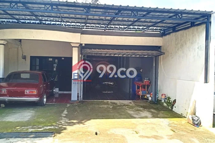 Rumah Sederhana Dijual Lokasi Loceret 2 Kamar dengan Luas Tanah 299m2 Rumah Sederhana Dijual Lokasi Loceret 2 Kamar dengan Luas Tanah 299m2