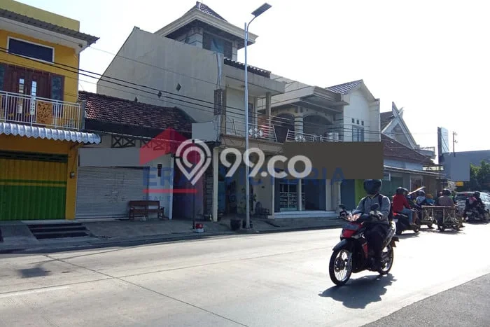 Ruko Bagus LT 336m2 LB 573m2 Dijual di Gampengrejo Kediri Ruko Bagus LT 336m2 LB 573m2 Dijual di Gampengrejo Kediri