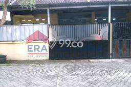 Hunian Strategis 2 KT LB 63m2 Kondisi Bagus di Kediri Hunian Strategis 2 KT LB 63m2 Kondisi Bagus di Kediri