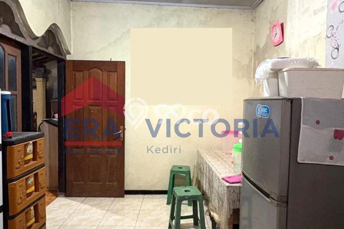 Rumah Modern Minimalis 4 KT Bisa Langsung Pindah di Kandat Rumah Modern Minimalis 4 KT Bisa Langsung Pindah di Kandat