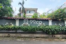 Dijual Rumah Premium dengan Fasilitas Sekitar Lengkap di Pesanggrahan, Jakarta Selatan Dijual Rumah Premium dengan Fasilitas Sekitar Lengkap di Pesanggrahan, Jakarta Selatan